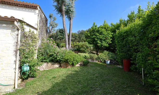Недвижимость Villa Croix des Gardes: 8