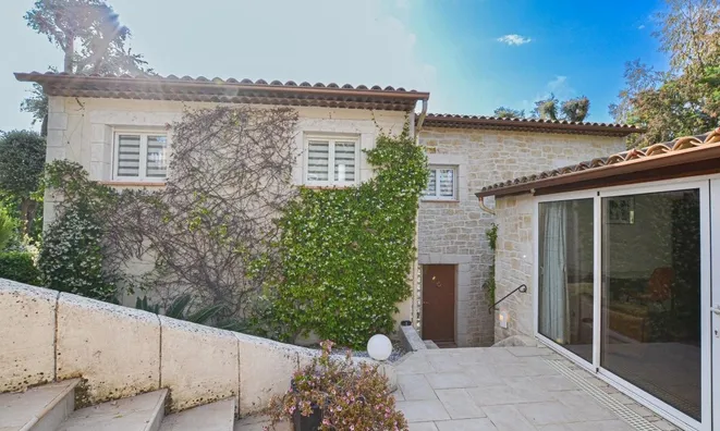 Недвижимость Villa Croix des Gardes: 9