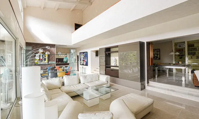 Недвижимость Villa Croix des Gardes: 12