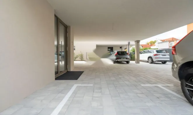 Недвижимость Четырехкомнатная квартира Бежиград: 7