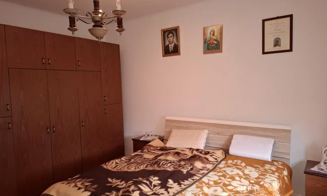 Недвижимость Дом, Долга Вас: 7