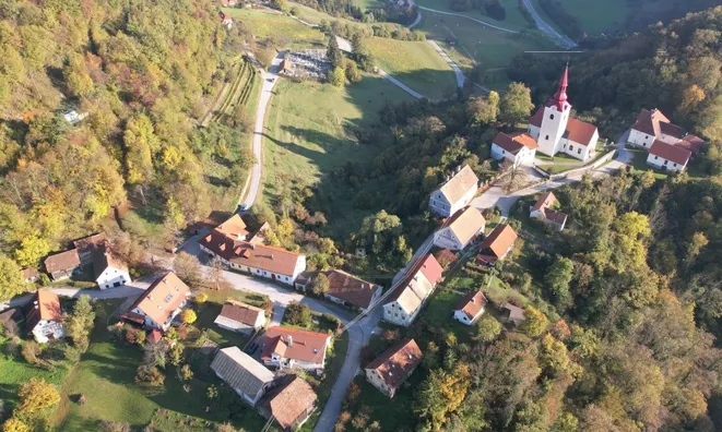 Недвижимость House, Pilshthan, Kozye: 5