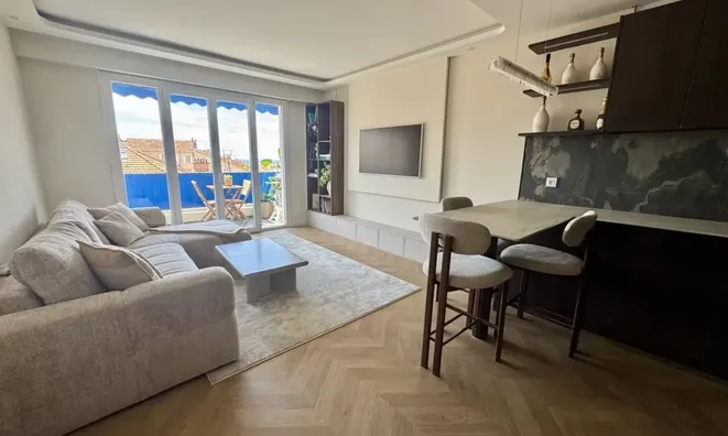 Недвижимость Villa République Cannes: 3