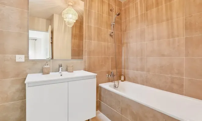 Недвижимость Villa Petit Juas: 10