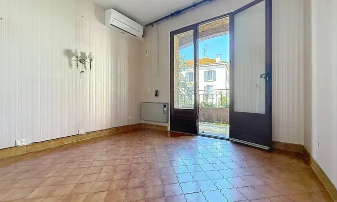 Недвижимость Villa La Bocca: 10
