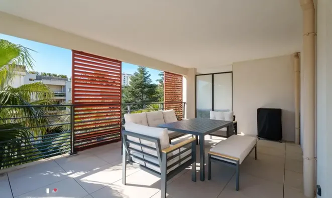 Недвижимость Villa Petit Juas: 3