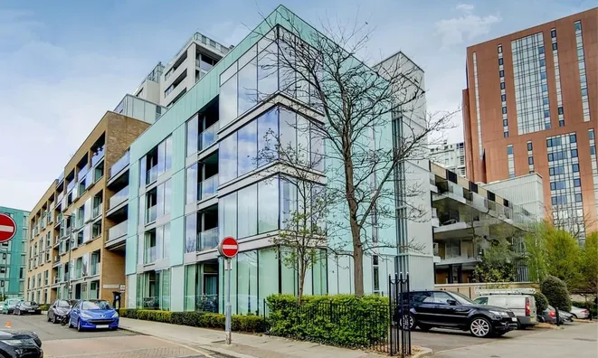 Недвижимость Spectrum Way, Wandsworth: 5