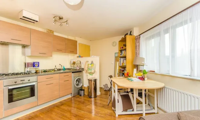 Недвижимость Cottage Road, Holloway: 5