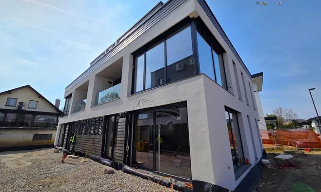 Недвижимость Duplex house Dravlje: 2