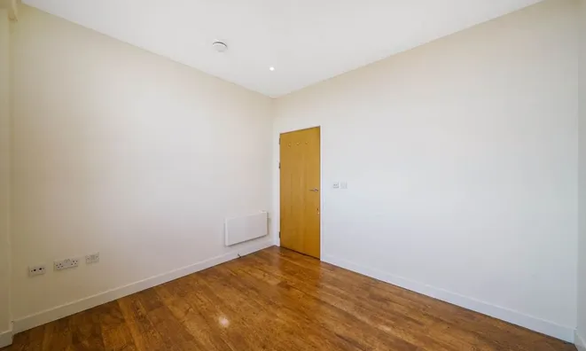Недвижимость Bromyard Avenue, Acton: 4