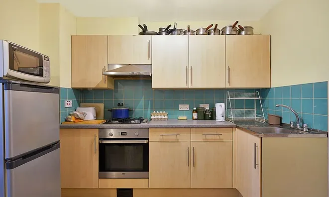 Недвижимость Hazlewood Crescent: 6