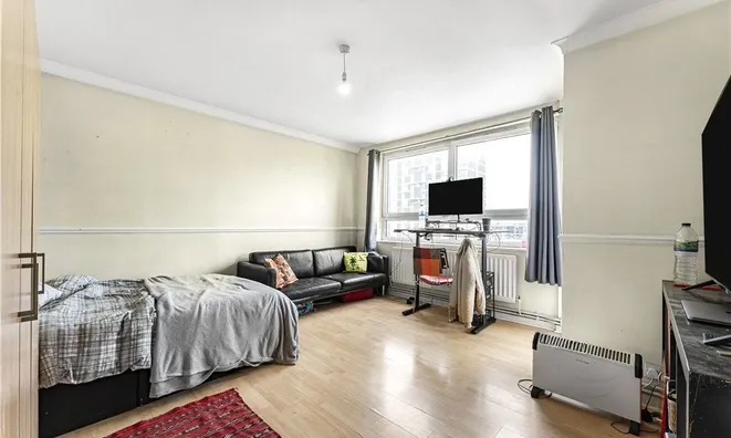 Недвижимость De Beauvoir Estate: 10