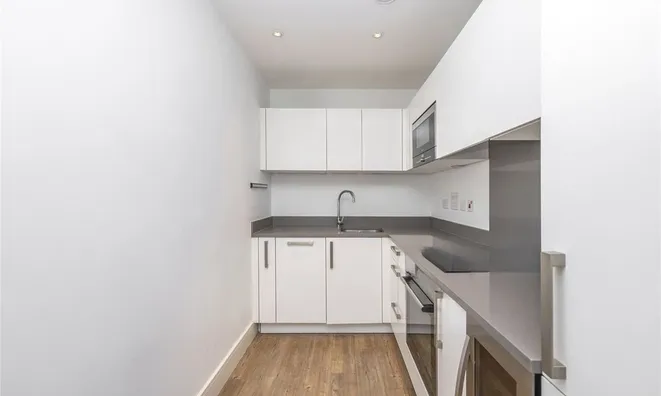 Недвижимость Queensland Road, Holloway: 8