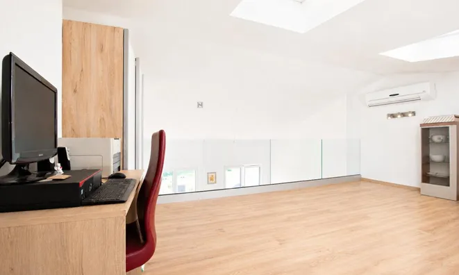 Недвижимость New four-room accommodation Izola: 12