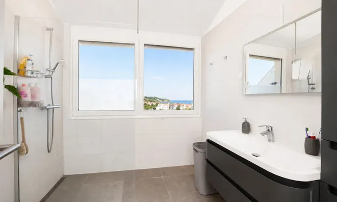 Недвижимость New four-room accommodation Izola: 15