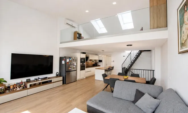 Недвижимость New four-room accommodation Izola: 16