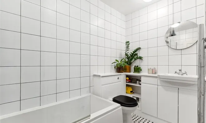 Недвижимость Gernigan House, Fitzhugh Grove, Wandsworth: 4