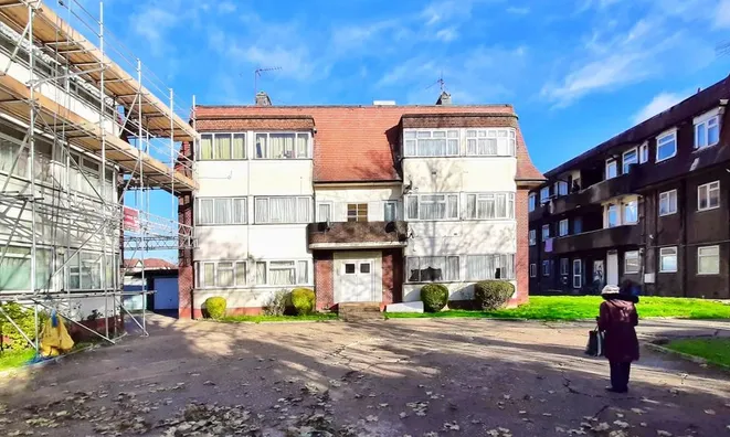 Недвижимость Tanfield Avenue: 6