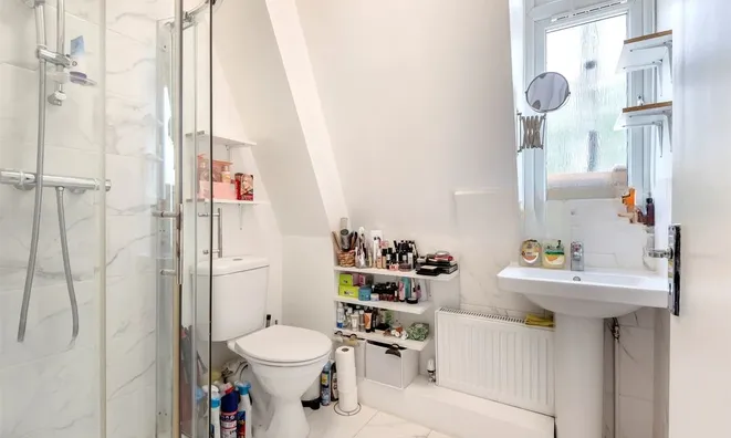 Недвижимость Shinfield Street: 5