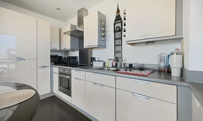 Недвижимость Luma Apartments, Central Way: 3