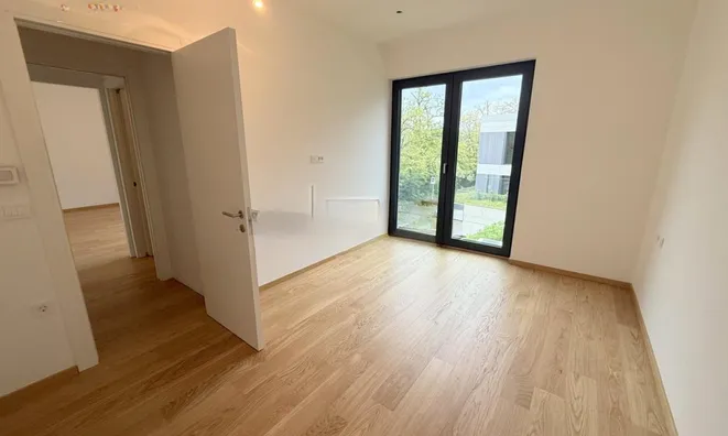 Недвижимость Apartment, 4-room, Ljubljana City Center: 5