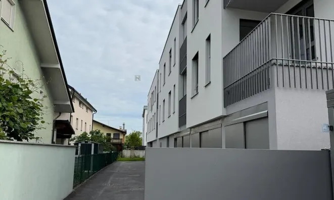 Недвижимость Apartment, 3 rooms, Vich: 2