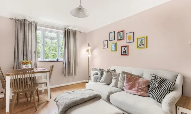 Недвижимость Gables Close: 11