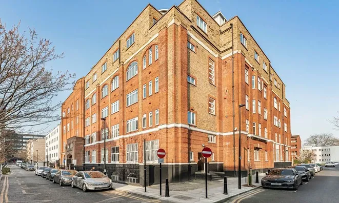 Недвижимость Henriques Street: 3