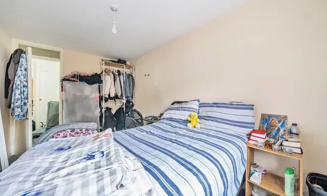 Недвижимость Hillery Close: 2