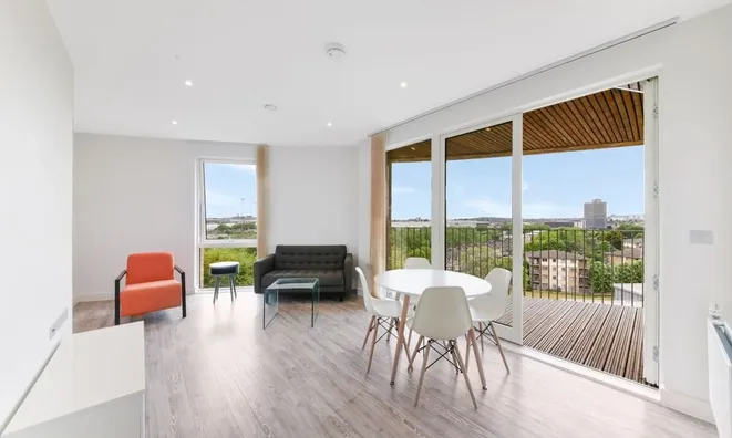 Недвижимость Camellia Apartments, Hilltop Avenue, Stonebridge: 5