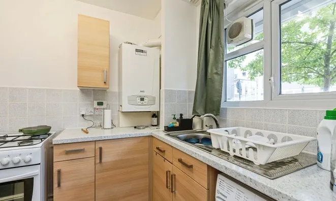 Недвижимость Charles Square Estate: 2