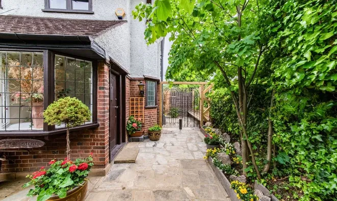 Недвижимость Great North Road, Highgate: 14