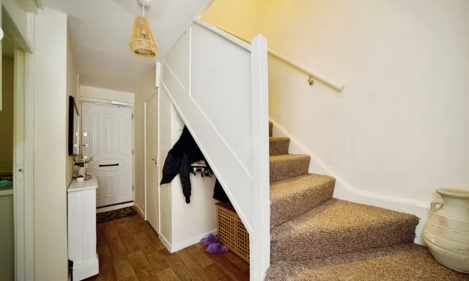 Недвижимость Flat 13, Scott House: 10