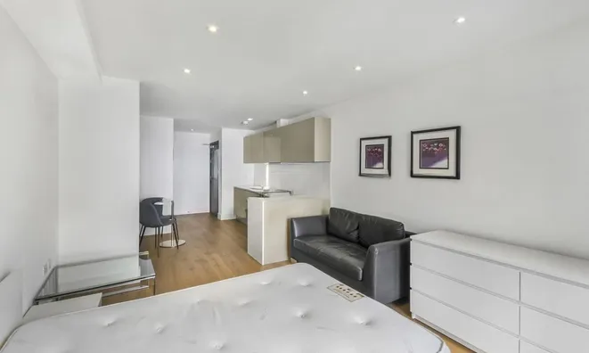 Недвижимость Westworth House, Down Place, Hammersmith: 2