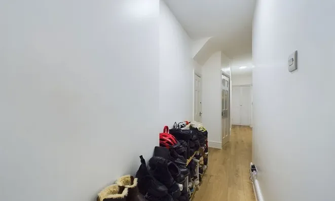 Недвижимость Coles Green Road: 40