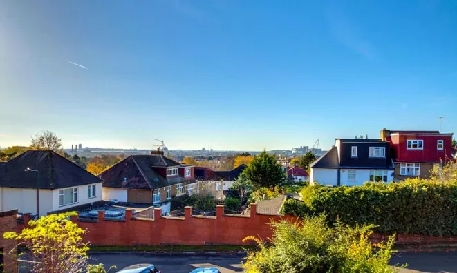 Недвижимость Hawarden Hill, Neasden: 5