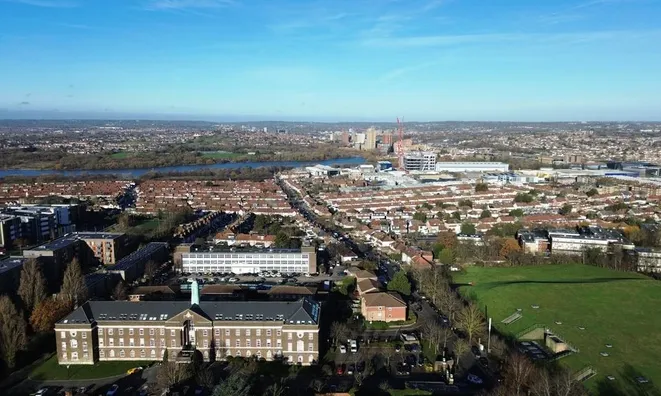 Недвижимость Hawarden Hill, Neasden: 6