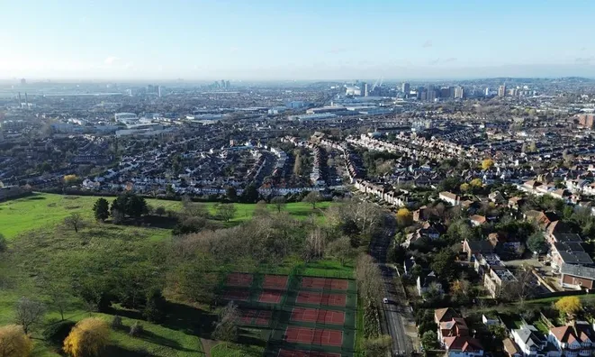Недвижимость Hawarden Hill, Neasden: 8