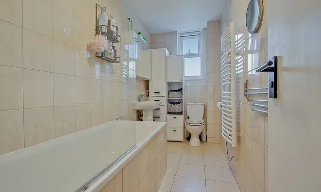 Недвижимость Midwood Close: 2