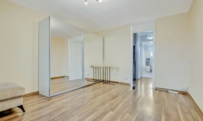 Недвижимость Midwood Close: 6
