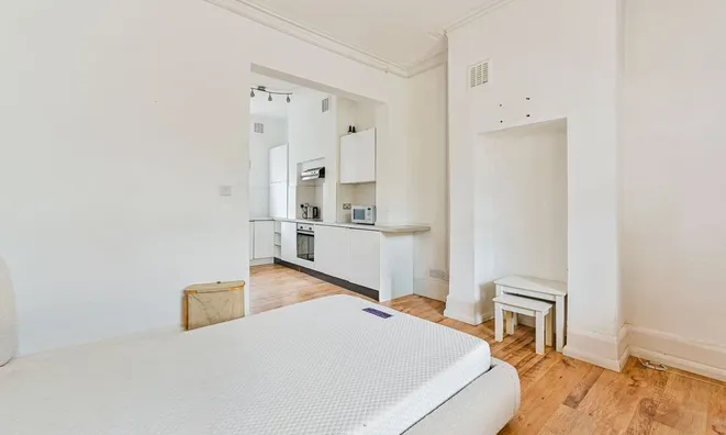 Недвижимость Cedarne Road, Fulham: 3