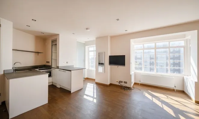 Недвижимость Rossmore Court, Park Road: 9