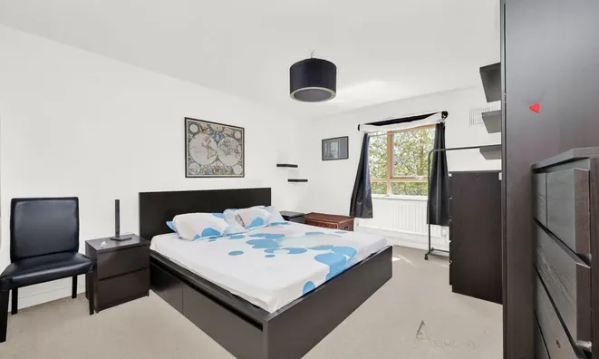 Недвижимость Ainsworth Court: 13