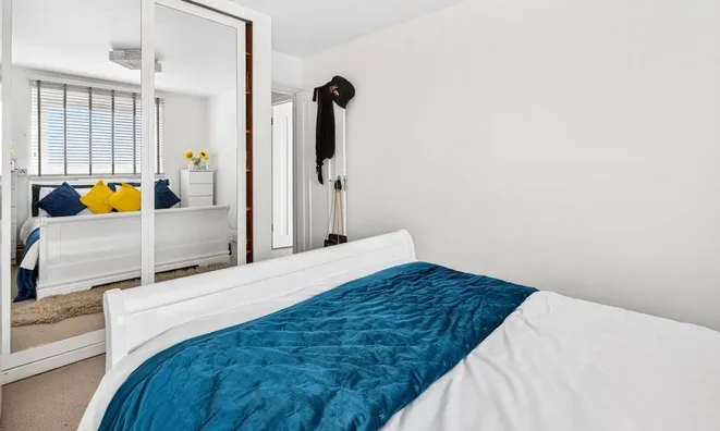 Недвижимость Belgravia House, Clarence Avenue: 1