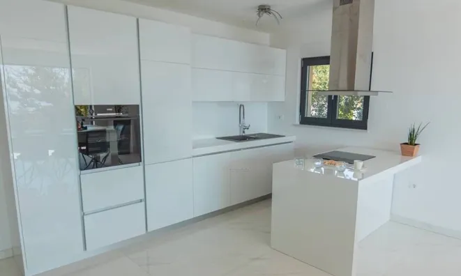 Недвижимость Семейный дом 250 м² в центре: 19