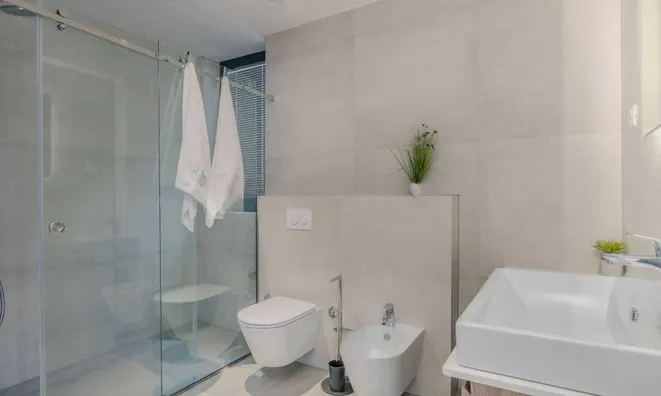 Недвижимость Семейный дом 247 м², новый: 21