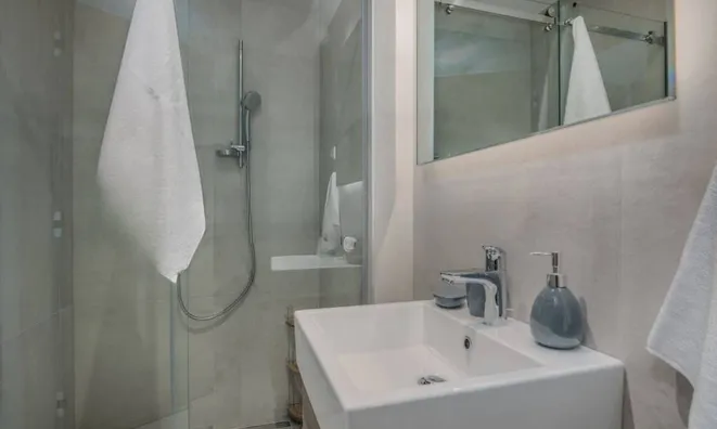 Недвижимость Семейный дом 247 м², новый: 23