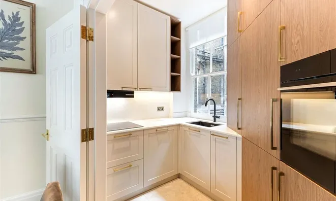 Недвижимость Lincoln House, Basil Street: 9