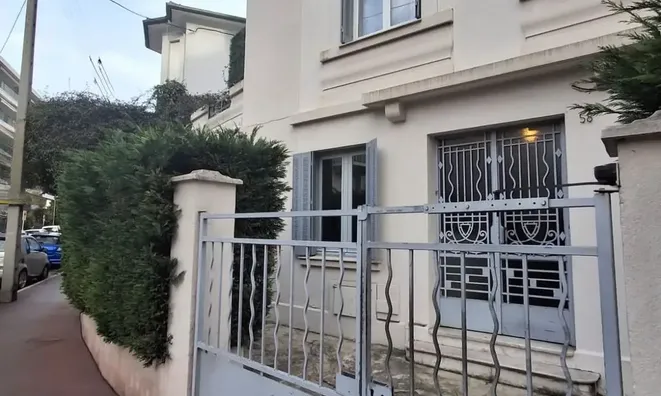 Недвижимость Villa République Cannes: 1