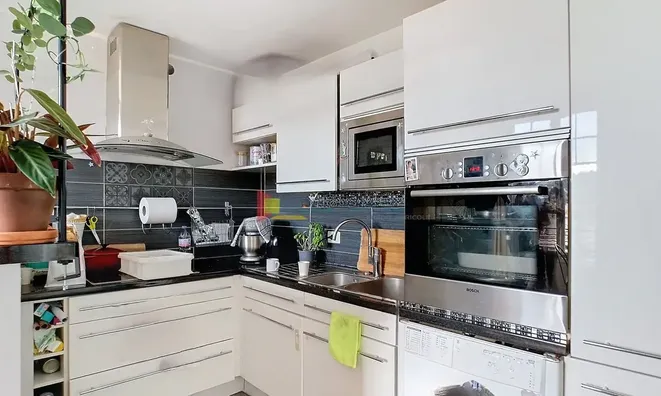 Недвижимость Estate Carnot Cannes: 2